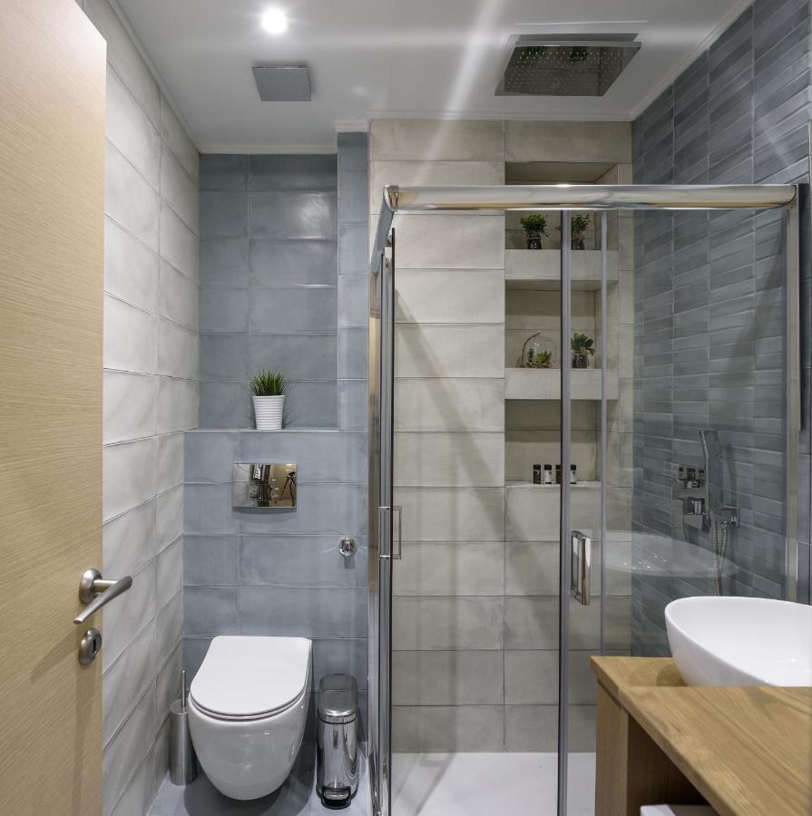 Τhe Half Root Suite In The Heart Of City Center Salonic Exterior foto