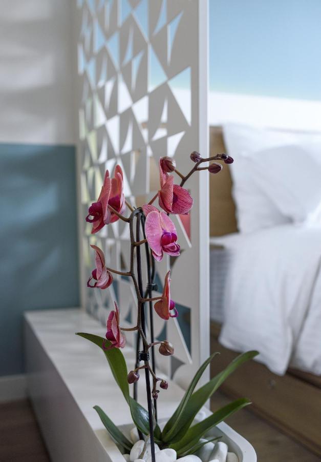 Τhe Half Root Suite In The Heart Of City Center Salonic Exterior foto