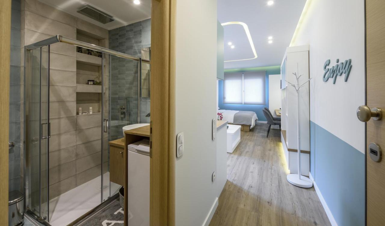 Τhe Half Root Suite In The Heart Of City Center Salonic Exterior foto