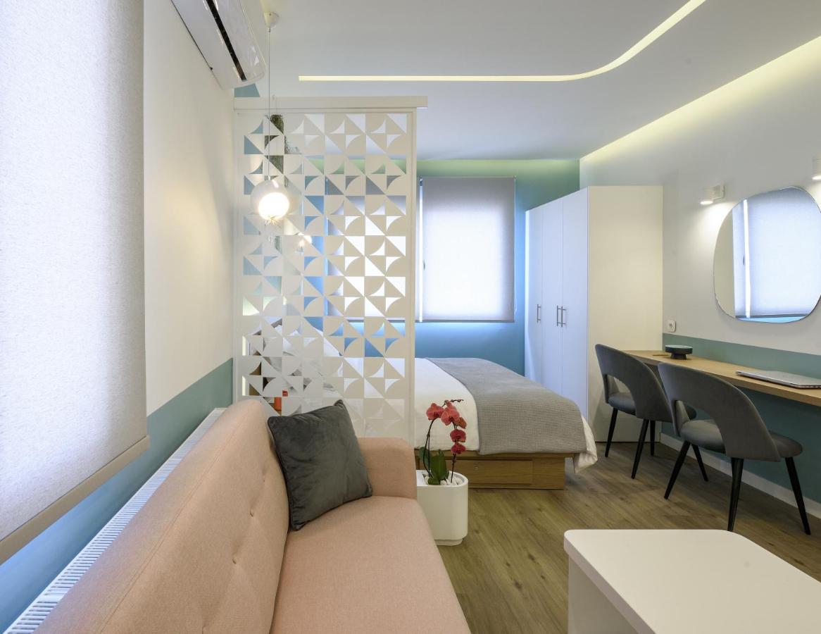 Τhe Half Root Suite In The Heart Of City Center Salonic Exterior foto
